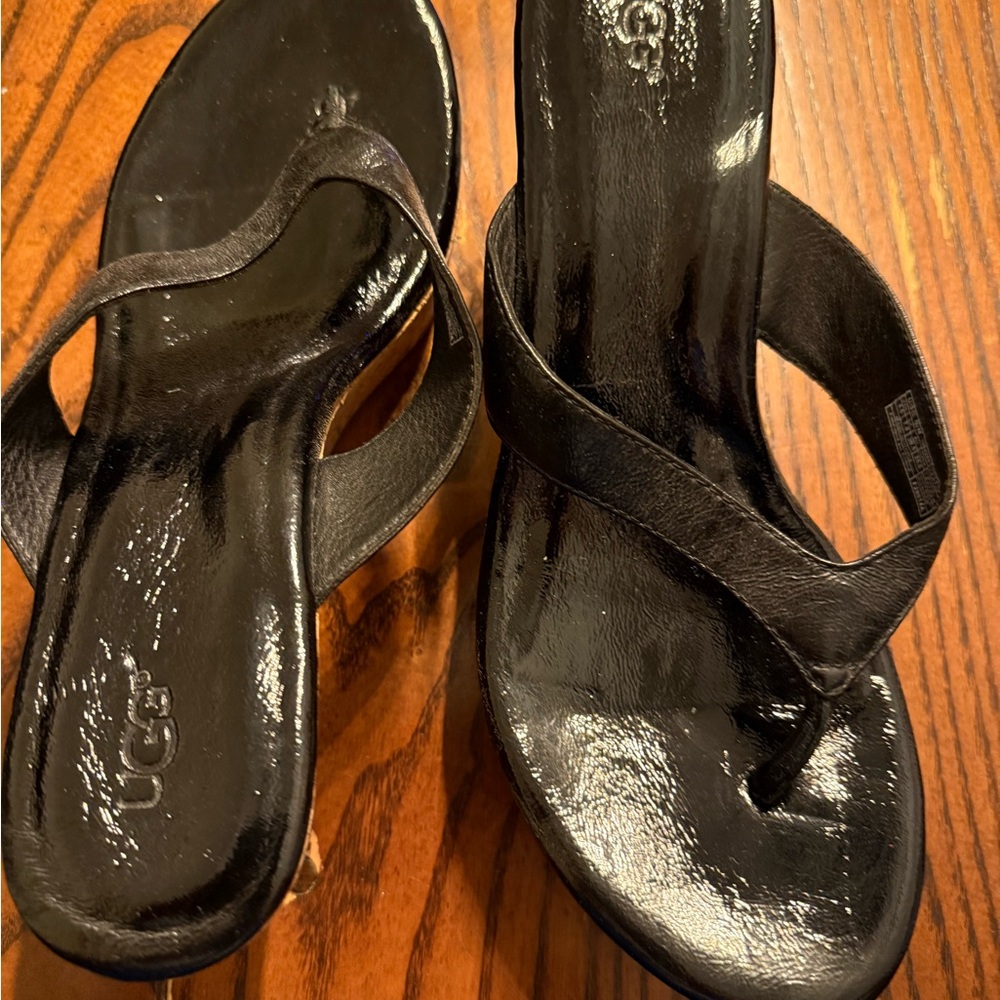 UGG Women's Glossy Black Sandals